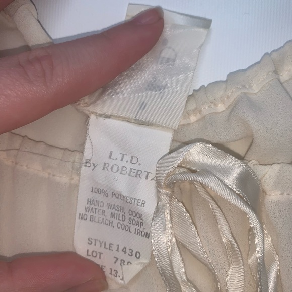 Vintage dress by LTD by Roberta - Picture 3 of 9